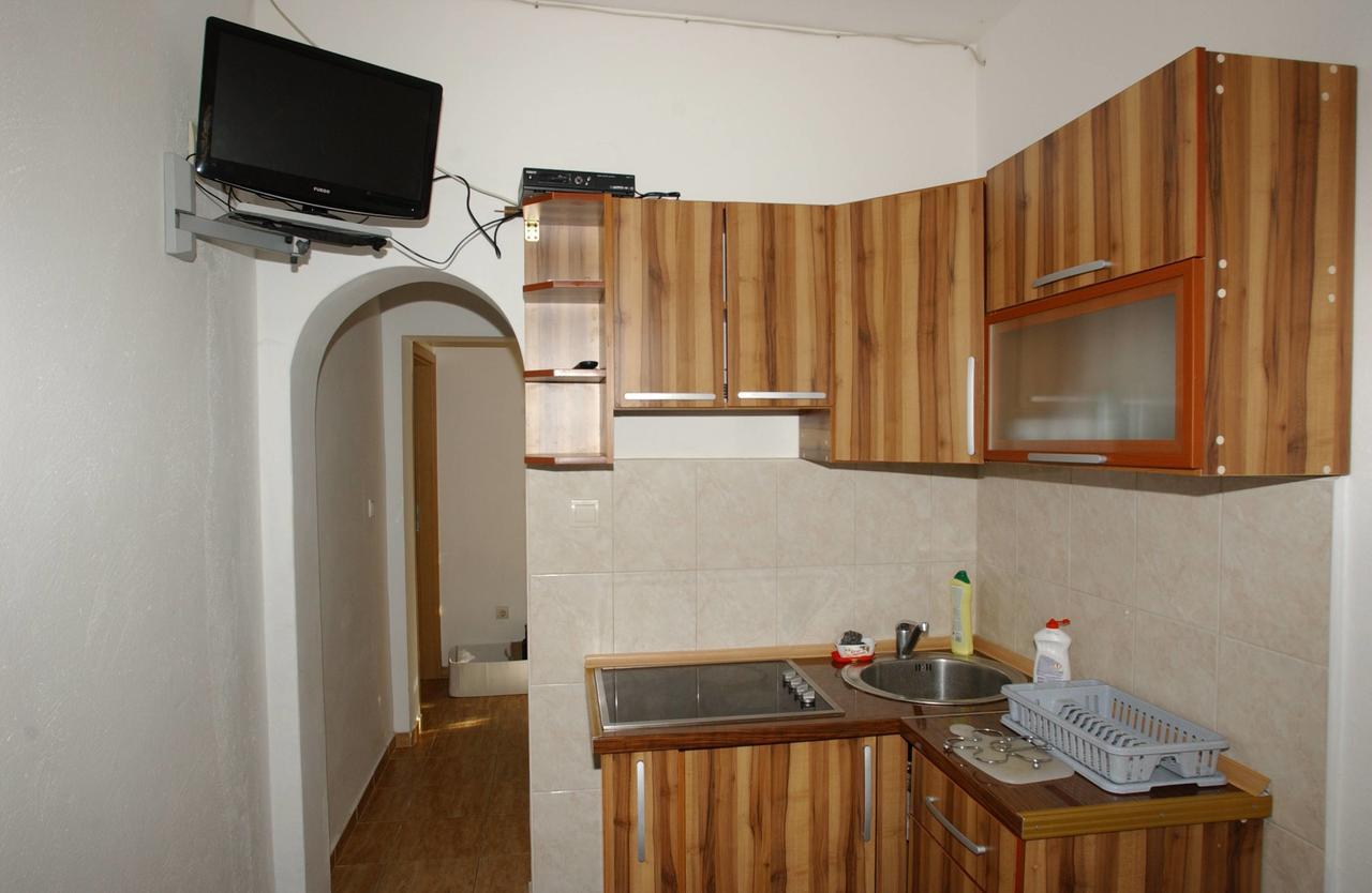 Mm Kovacevic Apartments Petrovac Ngoại thất bức ảnh