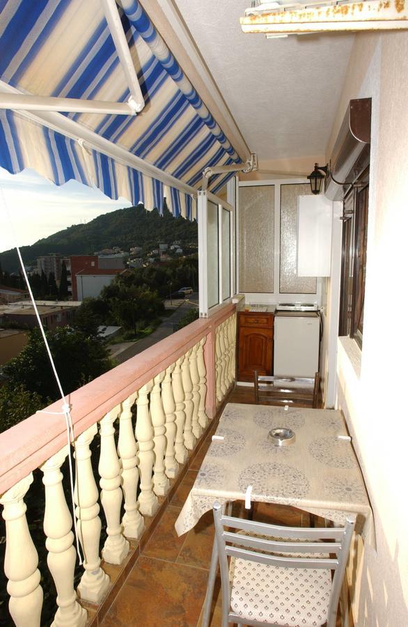 Mm Kovacevic Apartments Petrovac Ngoại thất bức ảnh