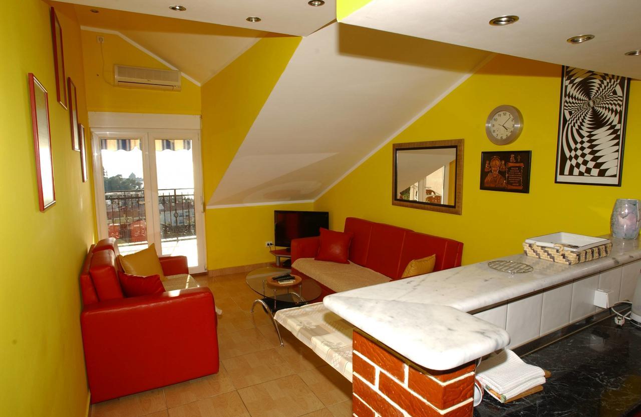 Mm Kovacevic Apartments Petrovac Ngoại thất bức ảnh